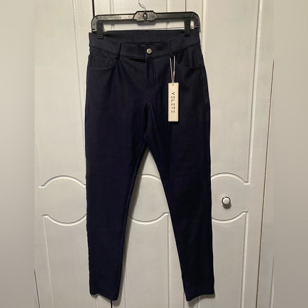 NWT Yelete Leggings jeans dark wash size large